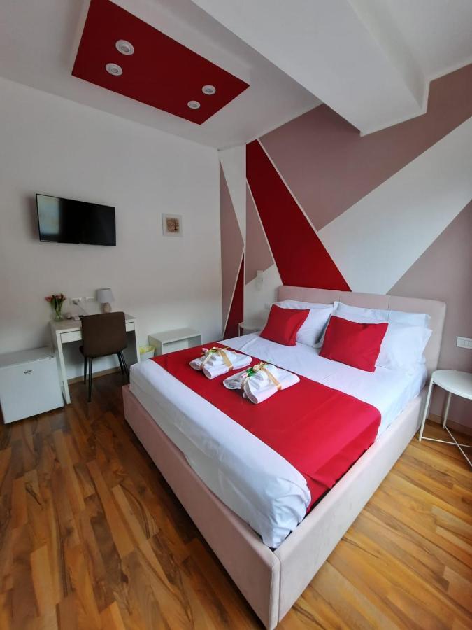U Baruni B&B Messina Buitenkant foto
